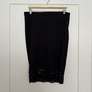 Torrid Pencil Skirt Plus Size 1 Black Knee Length Solid Pull On Laser Cut Hem
